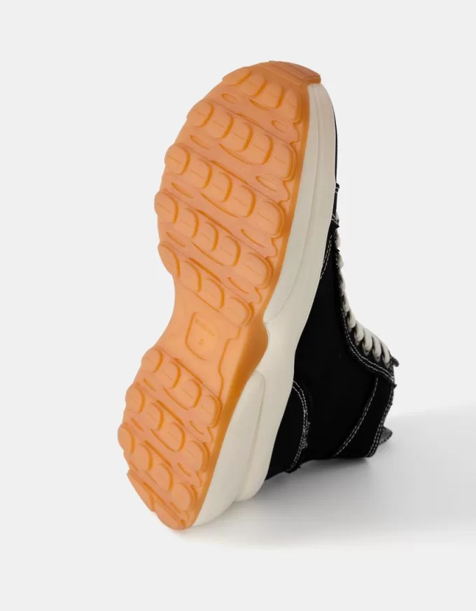 Adidași înalți cu talpă groasă Adidași înalți cu talpă groasă