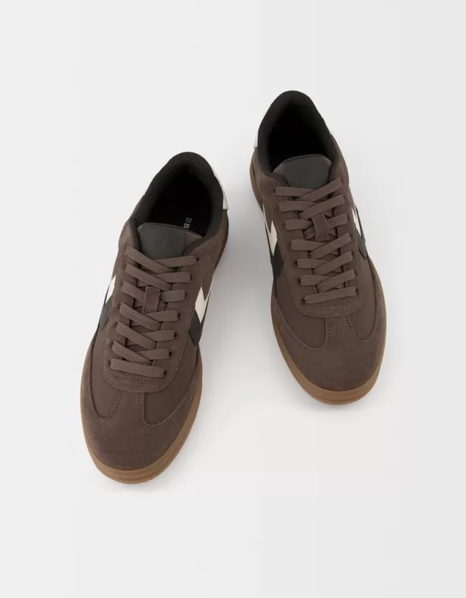 Adidasi retro Adidasi retro