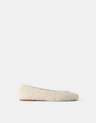 Balerini din faux shearling