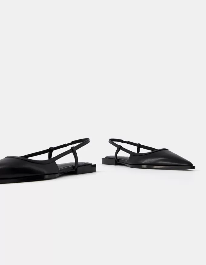 Balerini slingback cu vârf ascuțit Balerini slingback cu vârf ascuțit