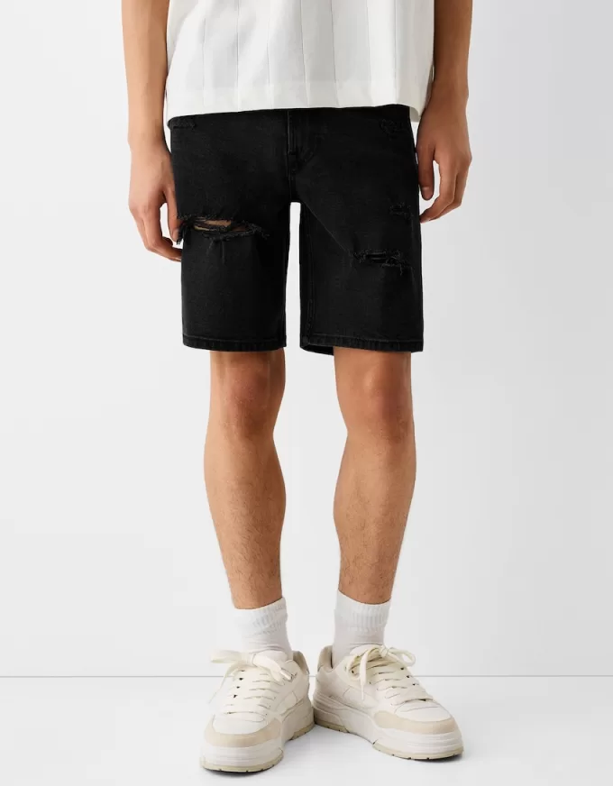 Bermude din denim rupte Bermude din denim rupte
