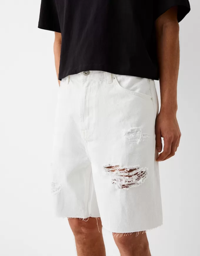 Bermude din denim rupte Bermude din denim rupte