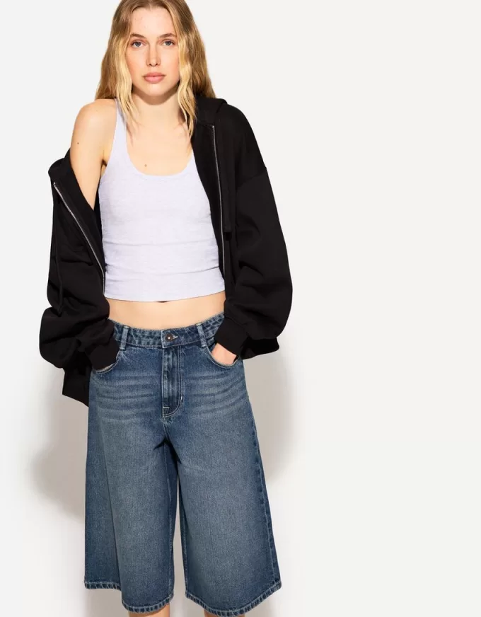 Bermude largi din denim Bermude largi din denim