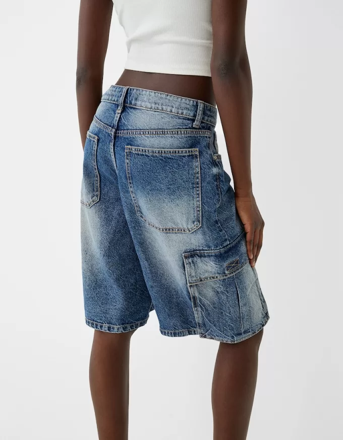 Bermude largi din denim cargo Bermude largi din denim cargo