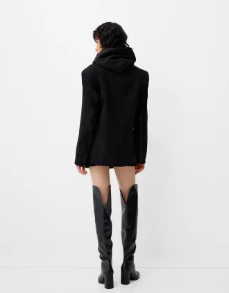 Blazer de costum oversize din satin