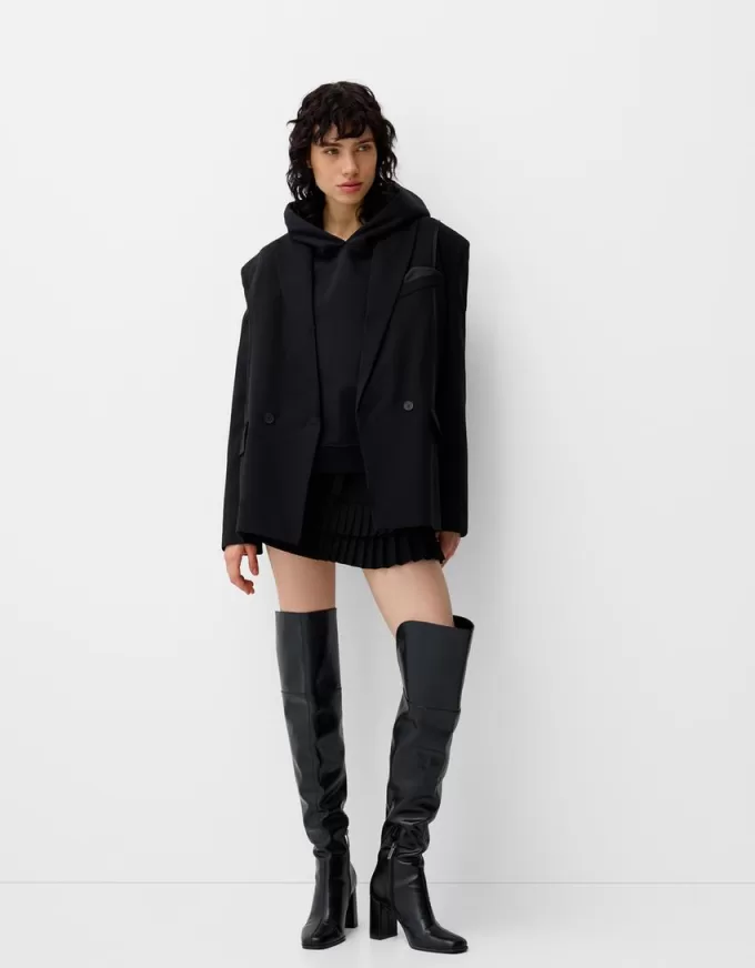 Blazer de costum oversize din satin Blazer de costum oversize din satin