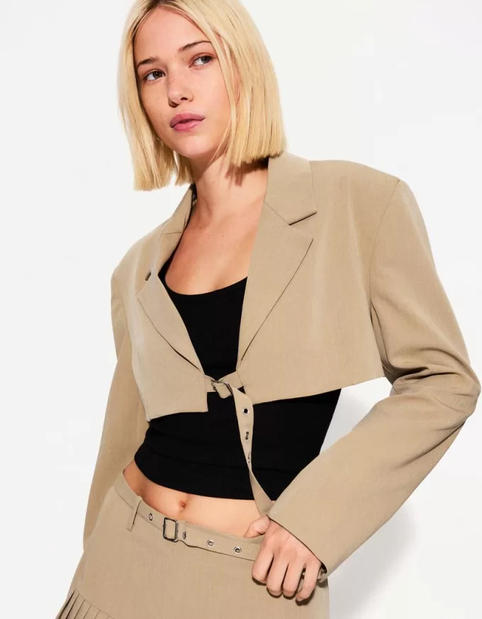 Blazer decupat
