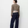 Blazer decupat cu tiv uzat Blazer decupat cu tiv uzat