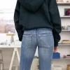 Blugi bootcut cu talie joasă Blugi bootcut cu talie joasă
