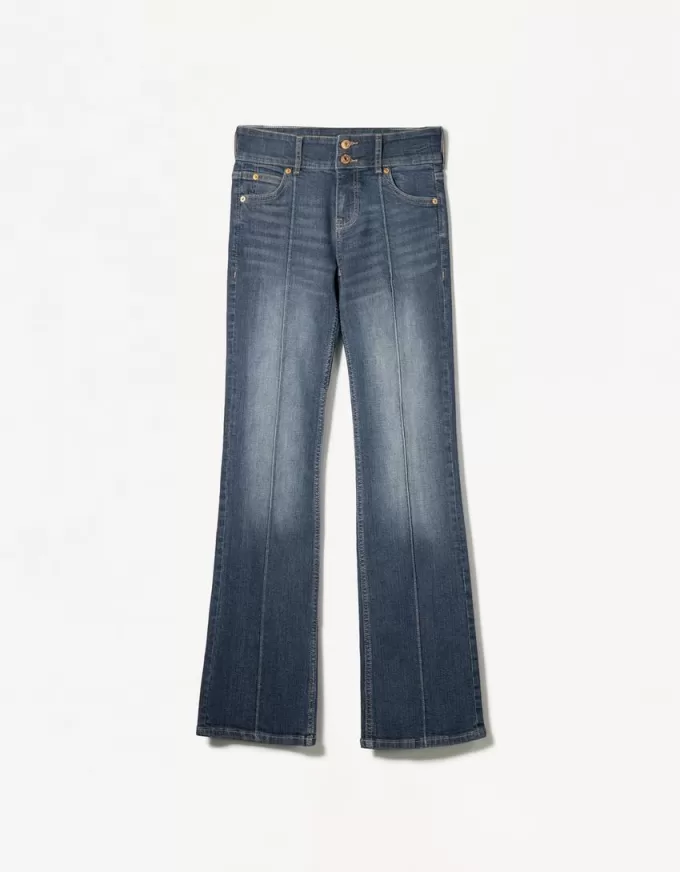 Blugi bootcut cu talie joasă Blugi bootcut cu talie joasă