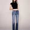 Blugi bootcut cu talie joasă Blugi bootcut cu talie joasă