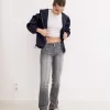 Blugi bootcut cu talie joasă Blugi bootcut cu talie joasă