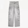 Blugi cargo cu buzunare multiple