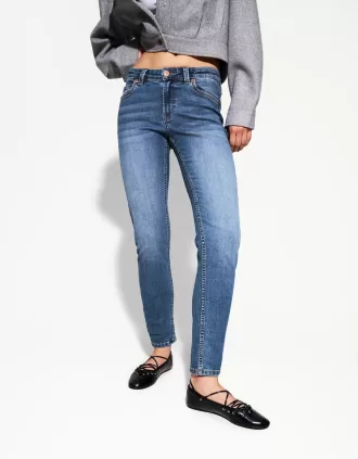 Blugi skinny cu talie joasă
