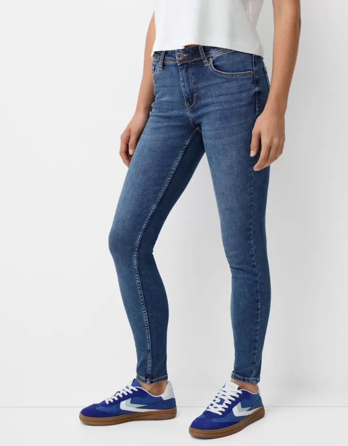 Blugi skinny cu talie joasă Blugi skinny cu talie joasă