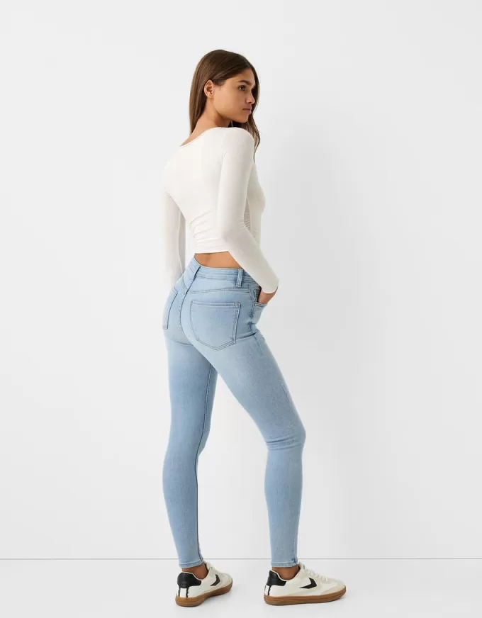 Blugi skinny cu talie super mare Blugi skinny cu talie super mare