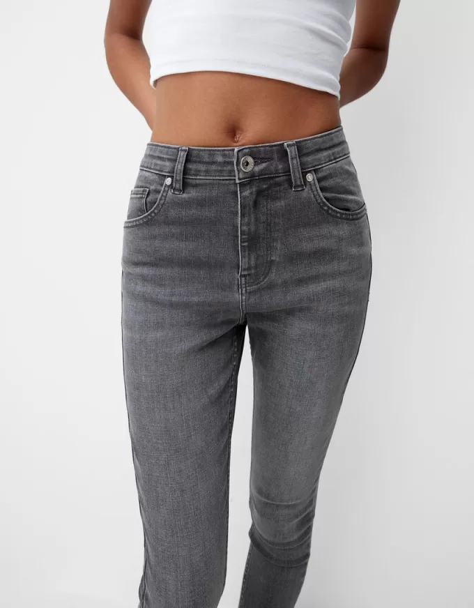 Blugi skinny cu talie super mare Blugi skinny cu talie super mare
