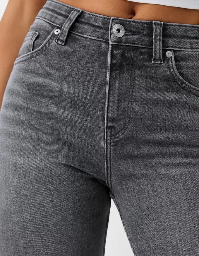 Blugi skinny cu talie super mare Blugi skinny cu talie super mare