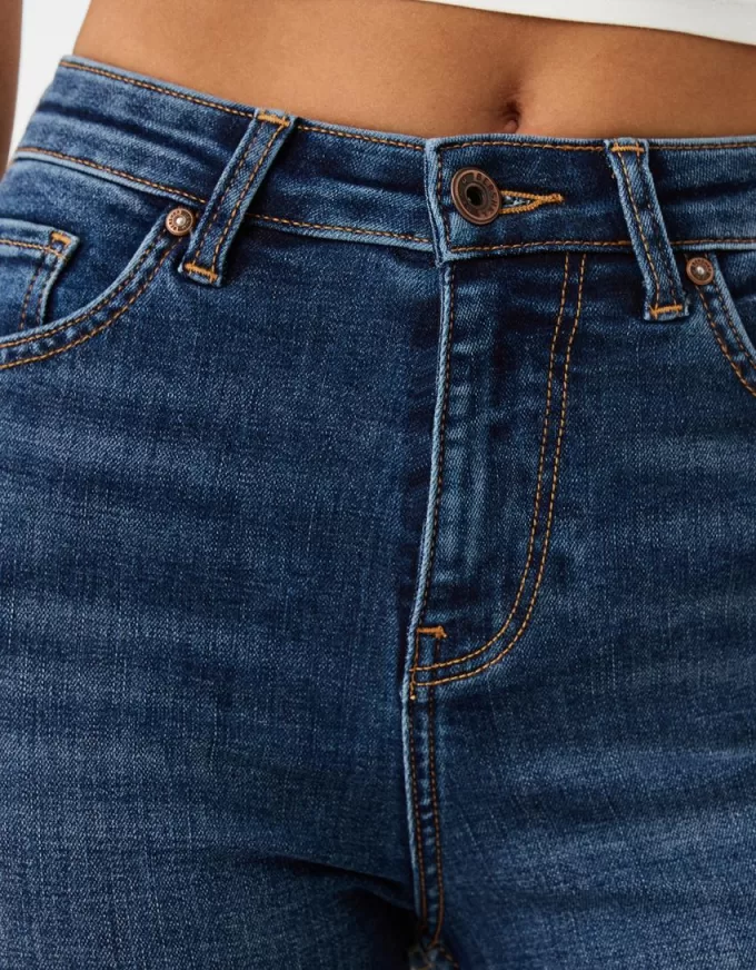 Blugi skinny cu talie super mare Blugi skinny cu talie super mare