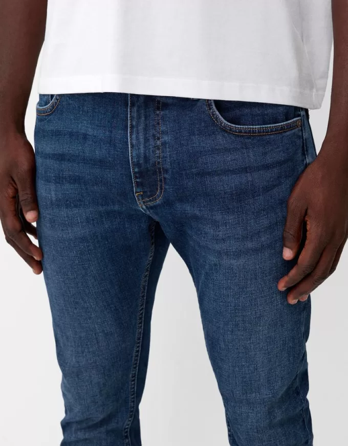 Blugi super skinny Blugi super skinny