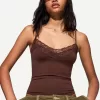 Body blond cu bretele din dantela Body blond cu bretele din dantela