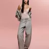 Body cu bretele drapat SERIA BERSHKA Body cu bretele drapat SERIA BERSHKA