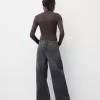 Body cu mânecă lungă și gât înalt Body cu mânecă lungă și gât înalt