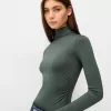 Body cu mânecă lungă și gât înalt Body cu mânecă lungă și gât înalt