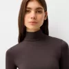 Body cu mânecă lungă și gât înalt Body cu mânecă lungă și gât înalt