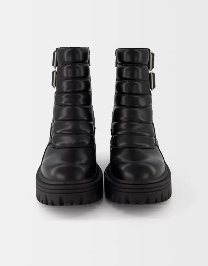 Botine cu platformă cu catarame Botine cu platformă cu catarame
