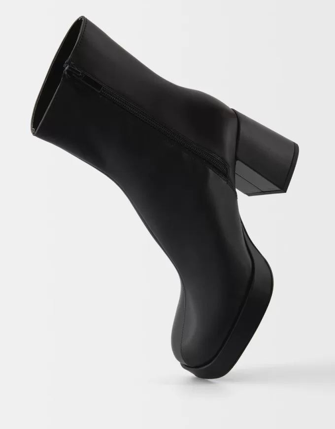 Botine cu platformă cu toc bloc Botine cu platformă cu toc bloc