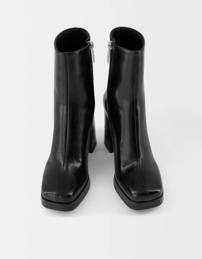 Botine cu platformă cu toc înalt Botine cu platformă cu toc înalt