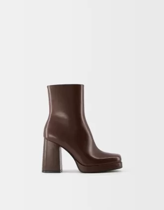 Botine cu platformă cu toc înalt