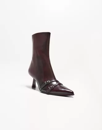 Botine cu toc pisoi cu catarame
