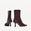 Botine cu toc pisoi cu catarame Botine cu toc pisoi cu catarame