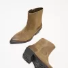 Botine de cowboy cu vârf metalic Botine de cowboy cu vârf metalic