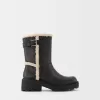 Botine plate cu detaliu din faux shearling Botine plate cu detaliu din faux shearling