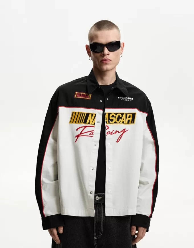 Cămașă boxy cu mânecă lungă cu imprimeu Nascar Cămașă boxy cu mânecă lungă cu imprimeu Nascar