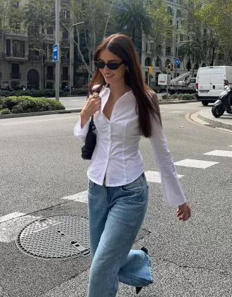 Cămașă mulat cu mâneci evazate
