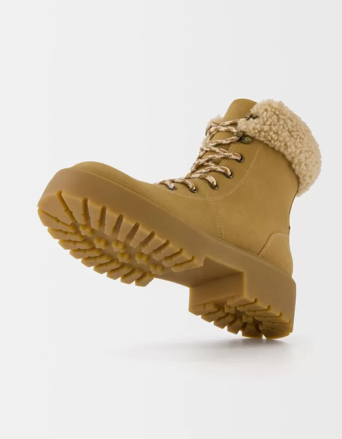 Cizme de munte din faux shearling Cizme de munte din faux shearling