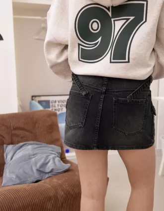 Fusta cargo din denim cu bretele
