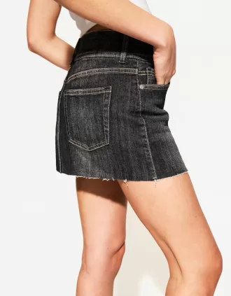 Fusta din denim