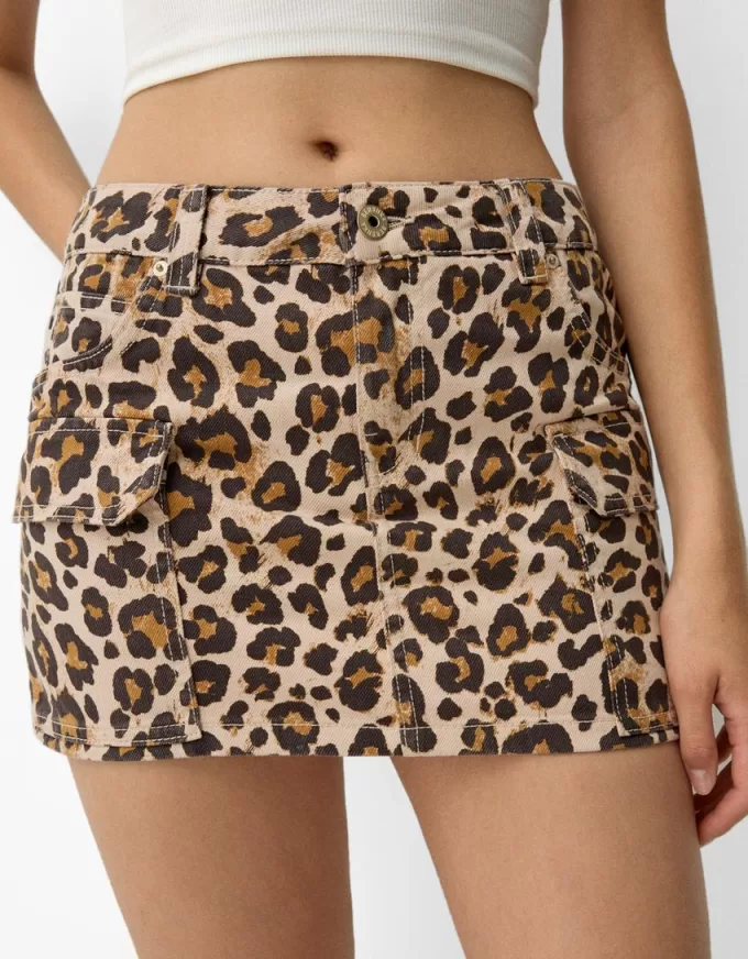 Fusta mini cu imprimeu animal Fusta mini cu imprimeu animal