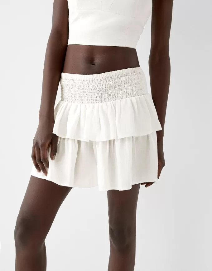Fusta mini cu volane cu talie elastica Fusta mini cu volane cu talie elastica