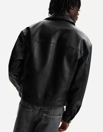 Geaca cu efect de piele
