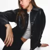 Geaca cu efect de piele