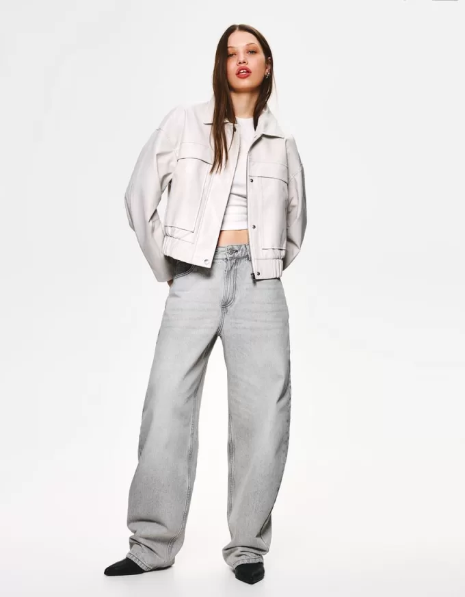 Geaca cu efect de piele