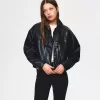 Geaca cu efect de piele