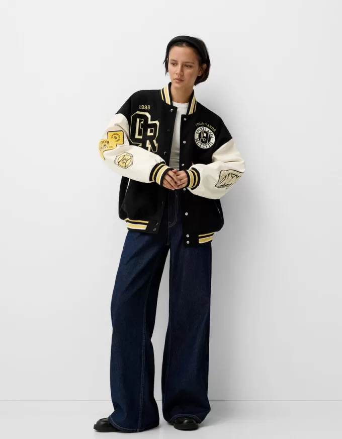 Geaca de varsity cu maneci contrastante
