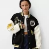 Geaca de varsity cu maneci contrastante